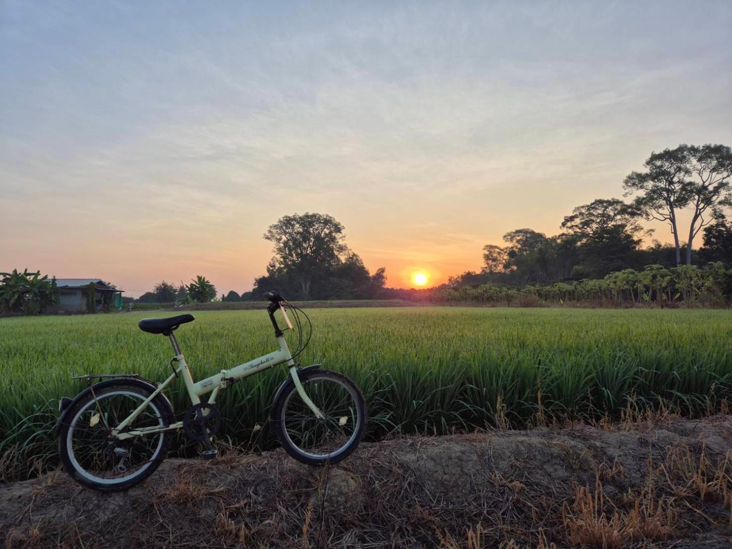 บ้านแม่อุทัยธานี Baanmae Uthaithani Ngoại thất bức ảnh